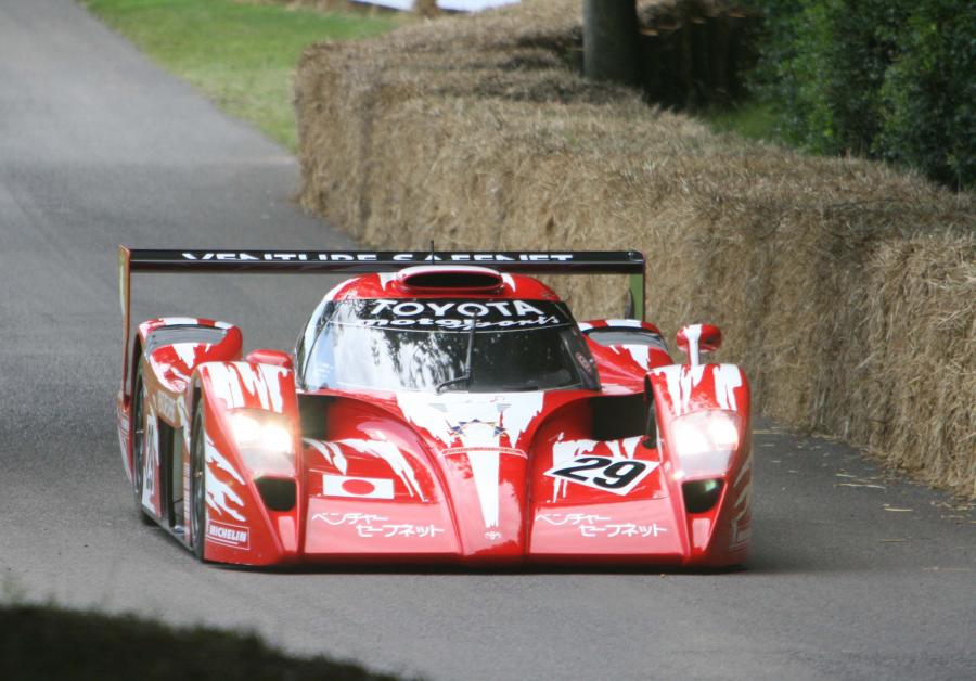  Toyota TS020 GT-One Race Version 1998 года  (фото 20 из 23)